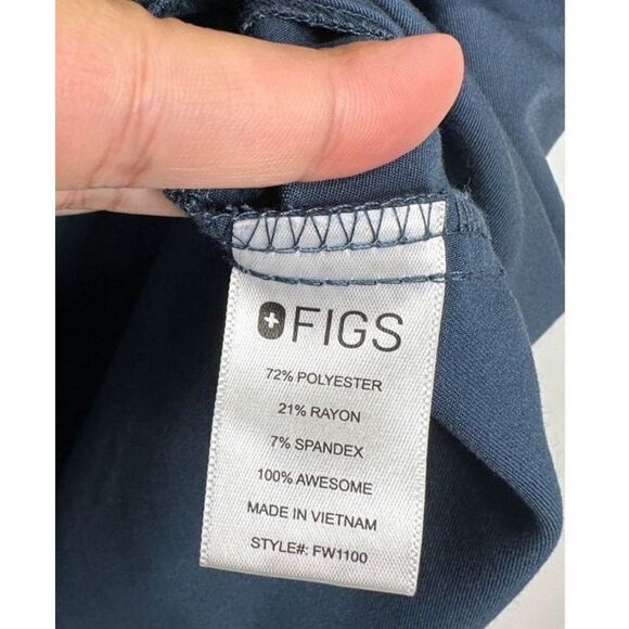 FIGS Technical Collection Scrub Top V-Neck Short Sleeve Pockets Women's L - Picture 6 of 6